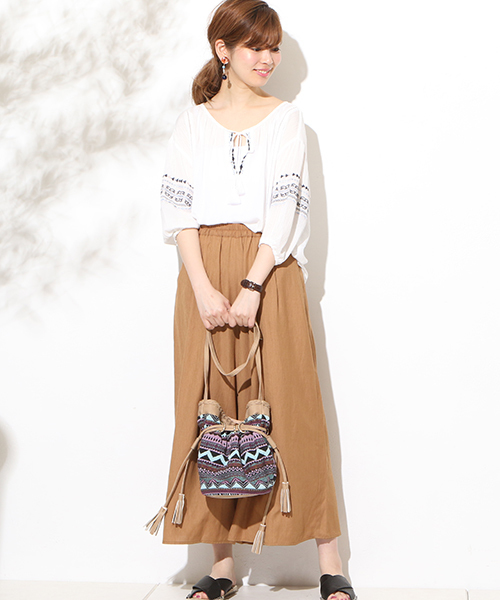 natural couture（ナチュラルクチュール）の「麻調スラブワイド（その他パンツ・レディース・ネイビー/カーキ/キャメル・FREE）」の11枚目の写真