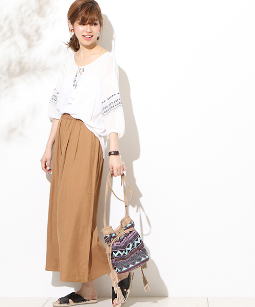 natural couture（ナチュラルクチュール）の「麻調スラブワイド（その他パンツ・レディース・ネイビー/カーキ/キャメル・FREE）」の12枚目の写真