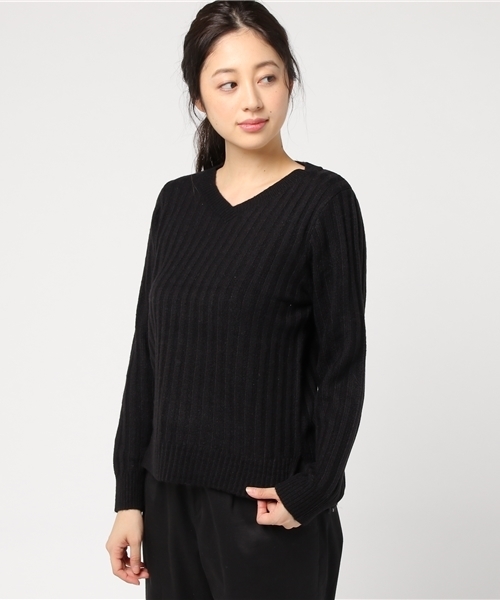 Honeys（ハニーズ）の「【ふわかる】リブ編プルオーバー（ニット/セーター・レディース・アイボリー/ブルー/杢グレー/オレンジ/ピンク/ブラック/マスタード・L/M/S）」の3枚目の写真