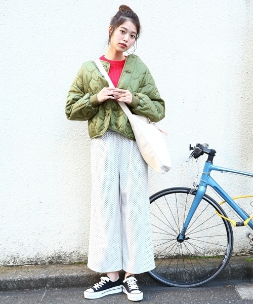 LOWRYS FARM（ローリーズファーム）の「アソートガライージーパンツ　783101 （その他パンツ・レディース・ブラック/ネイビー/オフホワイト/ドット・FREE）」の9枚目の写真