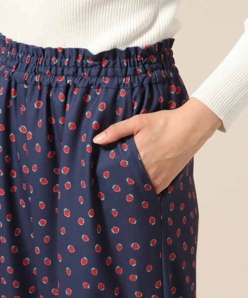 LOWRYS FARM（ローリーズファーム）の「アソートガライージーパンツ　783101 （その他パンツ・レディース・ブラック/ネイビー/オフホワイト/ドット・FREE）」の16枚目の写真