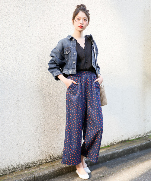 LOWRYS FARM（ローリーズファーム）の「アソートガライージーパンツ　783101 （その他パンツ・レディース・ブラック/ネイビー/オフホワイト/ドット・FREE）」の20枚目の写真