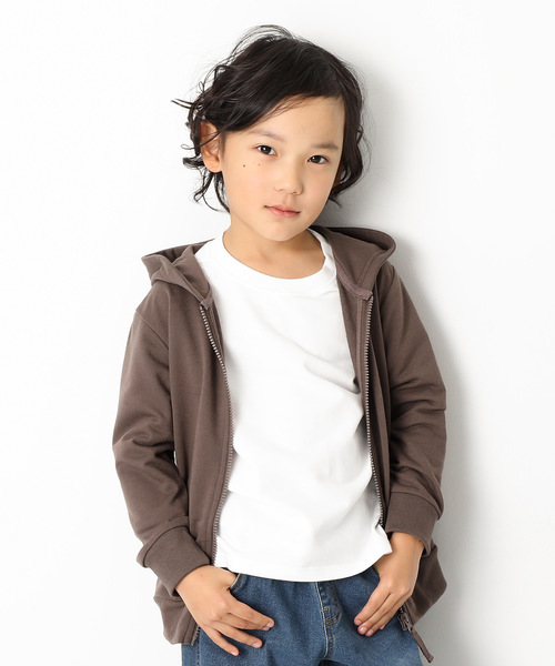 devirock(デビロック)の「長袖ベーシックジップアップパーカー ジップパーカー(パーカー・キッズ・ブラック/ネイビー/レッド/カーキ/ピンク/ターコイズブルー/ヘザーチャコール/杢グレー/ブルー/ブルー系その他/グリーン系その他/ライトパープル/スモークピンク/イエロー/キャメル/ピンク系その他/モカ・80cm/90cm/110cm/100cm/120cm/130cm/140cm/150cm/160cm)」の5枚目の写真