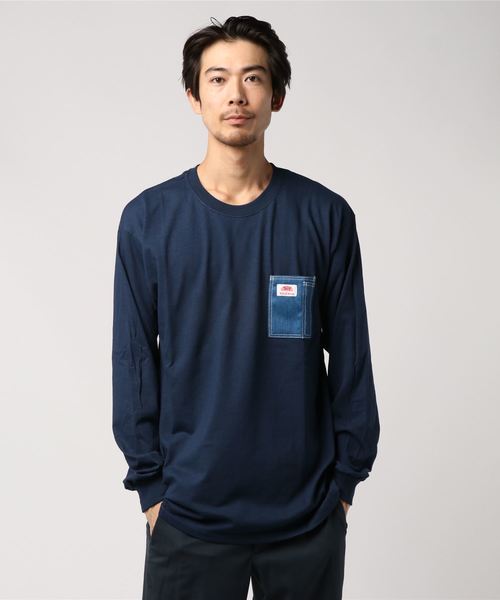 ROUND HOUSE（ラウンドハウス）の「【ROUND HOUSE】 ロゴパッチデニムポケットロングスリーブTシャツ（Tシャツ/カットソー・メンズ・ワイン/パープル/ホワイト/ブラック/ネイビー/オリーブ/オレンジ/グレー・L/XL/S/M）」の2枚目の写真