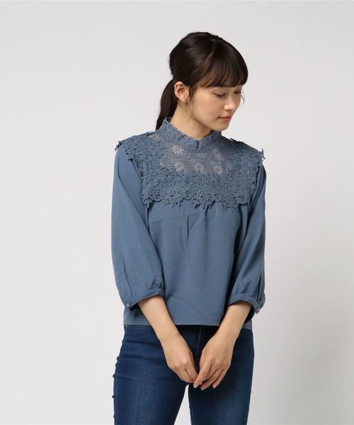 flower（フラワー）の「ワンダフルフラワーブラウス（シャツ/ブラウス・レディース・ホワイト/ブラック/ピンク/ブルー・FREE）」の3枚目の写真