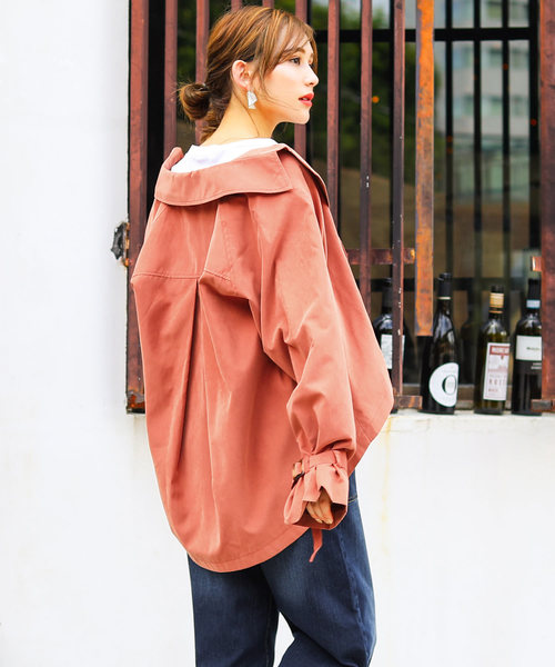 Fashion Letter（ファッションレター）の「オーバーシルエット キャンディ袖ショートトレンチコート ライトアウター（トレンチコート・レディース・ブラック/ベージュ/サンドベージュ/キャメル/ダークカーキ/スモークピンク/ベージュ系その他/テラコッタ/ブラウン・M/L）」の20枚目の写真