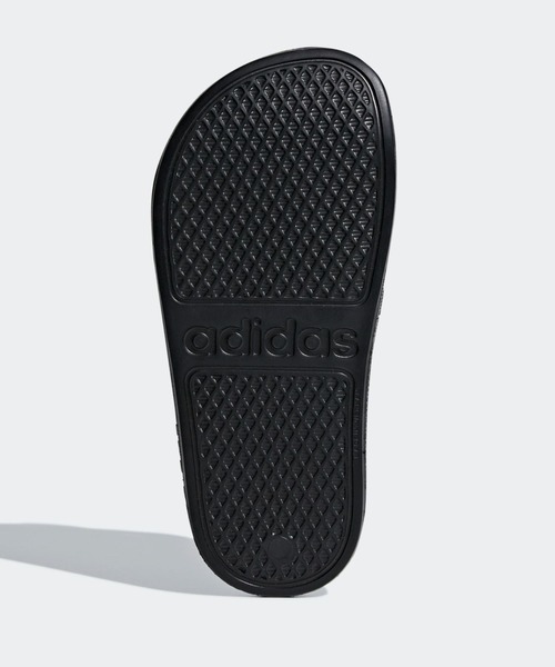 adidas（アディダス）の「アディレッタアクア [ADILETTE AQUA K] アディダス（キッズ/子供用） / アディダス adidas（サンダル・キッズ・ブラック×ホワイト/ホワイト×シルバー/ホワイト×ピンク/ブルー・17.0cm/18.0cm/19.0cm/20.0cm/21.0cm/22.0cm/23.0cm/18cm/24.0cm/25.0cm）」の6枚目の写真