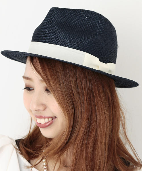 Ray BEAMS(レイビームス)の「○Ray BEAMS / ケンマソウ 中折れハット(ハット・レディース・ホワイト/ネイビー・ONE SIZE)」の1枚目の写真