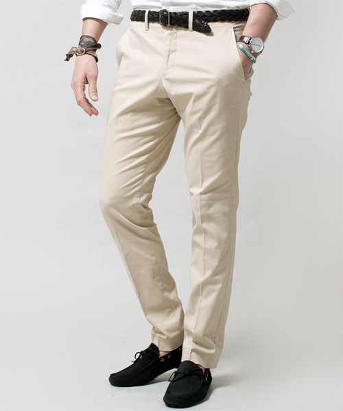 NANO universe(ナノユニバース)の「junhashimoto nano・universe/ イタリアーノピーチタッチチノ(チノパンツ・メンズ・ネイビー/イエロー/ピンク/ベージュ/ブルー/サックスブルー/ホワイト・LARGE/X-LARGE/MEDIUM/SMALL)」の3枚目の写真