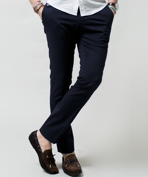 NANO universe(ナノユニバース)の「junhashimoto nano・universe/ イタリアーノピーチタッチチノ(チノパンツ・メンズ・ネイビー/イエロー/ピンク/ベージュ/ブルー/サックスブルー/ホワイト・LARGE/X-LARGE/MEDIUM/SMALL)」の4枚目の写真