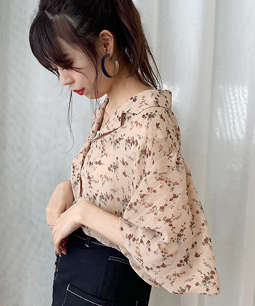 apres jour（アプレジュール）の「開襟袖ボリュームブラウス【ZOZOTOWN限定アイテム】（シャツ/ブラウス・レディース・ベージュ/オフホワイト/スモークピンク/モカ・フリー）」の18枚目の写真