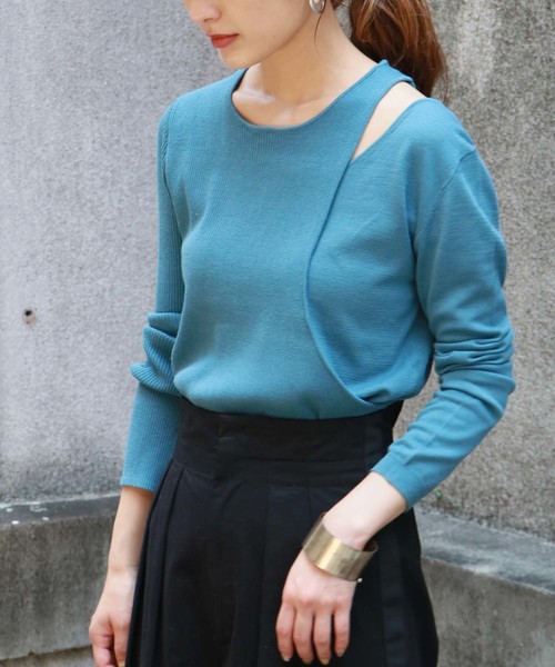 HER CLOSET（ハークローゼット）の「【HERCLOSET】アシメレイヤード肩スリットニット（ニット/セーター・レディース・オフホワイト/ブラック/ベージュ/キャメル/ブルーグリーン/ワインレッド・M）」の20枚目の写真