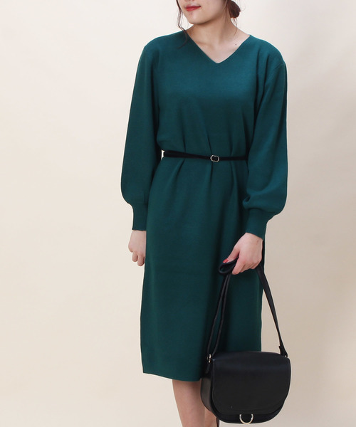 TRUDEA(トルディア)の「総針編み Vネックニットワンピース(ワンピース・レディース・ブラウン/グリーン/ブラック/アイボリー/グレー・MEDIUM/LARGE)」の5枚目の写真
