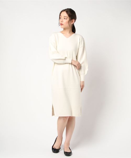 TRUDEA(トルディア)の「総針編み Vネックニットワンピース(ワンピース・レディース・ブラウン/グリーン/ブラック/アイボリー/グレー・MEDIUM/LARGE)」の21枚目の写真