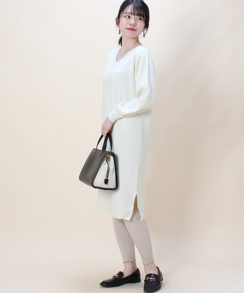 TRUDEA(トルディア)の「総針編み Vネックニットワンピース(ワンピース・レディース・ブラウン/グリーン/ブラック/アイボリー/グレー・MEDIUM/LARGE)」の8枚目の写真