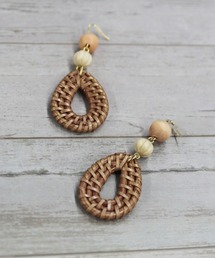 【JUGLANS】デザインピアス