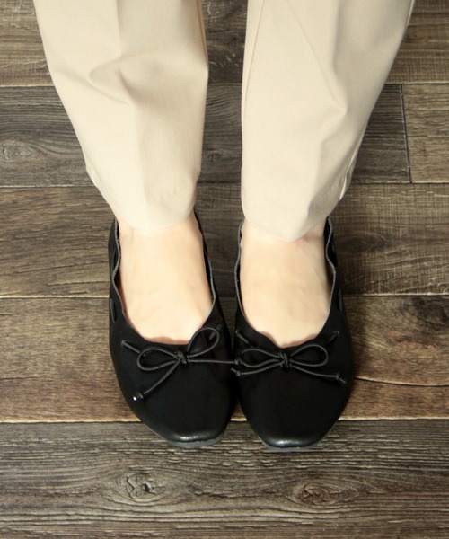 grandfleur（グランドフルール）の「スクエアトゥのリボンバレエシューズ/フラットシューズ（パンプス・レディース・アイボリー/ブラウン/キャメル/ブラック・23.0cm/23.5cm/24.0cm/24.5cm/22.5cm/25.0cm/25.5cm/26.0cm/26.5cm/22.0cm）」の21枚目の写真