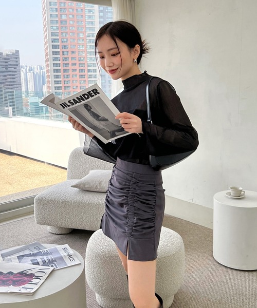 by muni:r（バイ ムニール）の「ハイネック シースルーブラウス（シャツ/ブラウス・レディース・ダークグリーン/イエロー/グリーン/ミント/パープル/アイボリー/ブラック・FREE）」の13枚目の写真