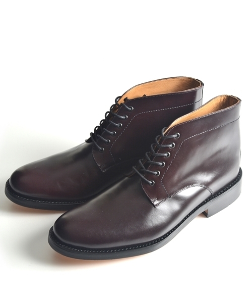 SHIPS（シップス）の「SC: レザー/チャッカブーツ グッドイヤーウェルト製法■（ブーツ・メンズ・バーガンディー/ブラック・7.5/8.5/9.5/9/7/8）」の2枚目の写真