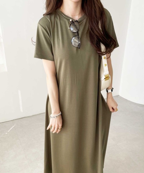 GeeRA（ジーラ）の「接触冷感♪フレアーシルエットロング半袖Tシャツワンピース（ワンピース・レディース・レッド/ブラック/ベージュ/カーキ/ネイビー/グリーン/モカ・LARGE/X-LARGE/SMALL/MEDIUM/XX-LARGE）」の19枚目の写真