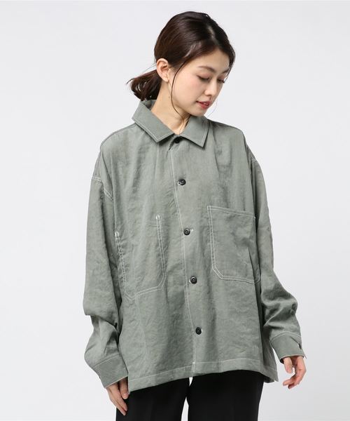 THISIS(ディスイズ)の「オーバーステッチングシャツ(シャツ/ブラウス・レディース・ブラック/ベージュ/モカ/グリーン・MEDIUM/LARGE/X-LARGE)」の2枚目の写真