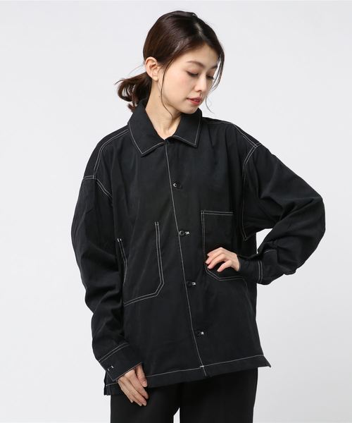 THISIS(ディスイズ)の「オーバーステッチングシャツ(シャツ/ブラウス・レディース・ブラック/ベージュ/モカ/グリーン・MEDIUM/LARGE/X-LARGE)」の3枚目の写真