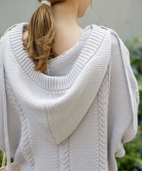 flower（フラワー）の「フーディーアランニット（ニット/セーター・レディース・アッシュグレー/アイボリー・FREE）」の22枚目の写真