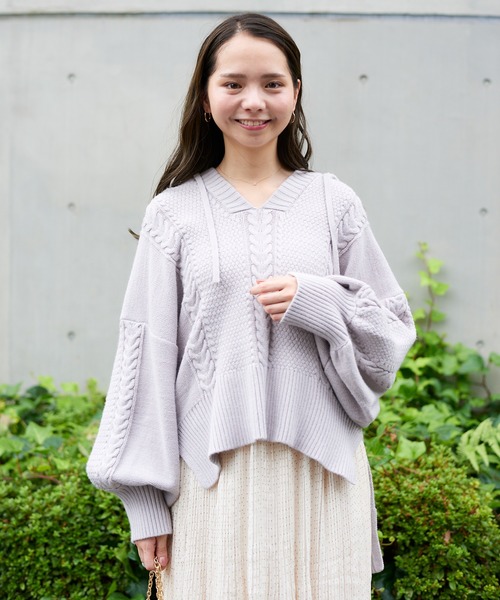 flower（フラワー）の「フーディーアランニット（ニット/セーター・レディース・アッシュグレー/アイボリー・FREE）」の20枚目の写真