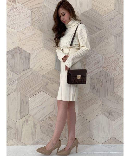 RESEXXY（リゼクシー）の「キルティングピンヒールパンプス（パンプス・レディース・ブラック/ベージュ/マスタード・SMALL/MEDIUM/LARGE）」の16枚目の写真