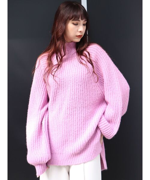 MURUA（ムルーア）の「ハイネックボリュームニット（ニット/セーター・レディース・アイボリー/ピンク/イエロー/ブルー・FREE）」の4枚目の写真