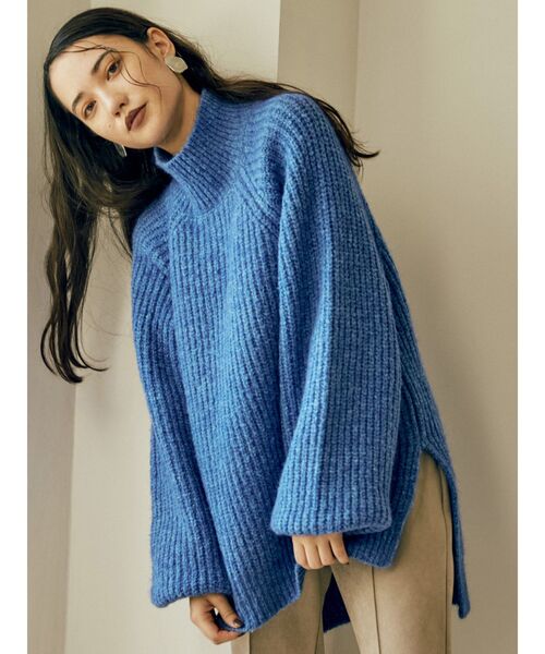 MURUA（ムルーア）の「ハイネックボリュームニット（ニット/セーター・レディース・アイボリー/ピンク/イエロー/ブルー・FREE）」の3枚目の写真