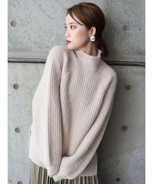 MURUA（ムルーア）の「ハイネックボリュームニット（ニット/セーター・レディース・アイボリー/ピンク/イエロー/ブルー・FREE）」の12枚目の写真