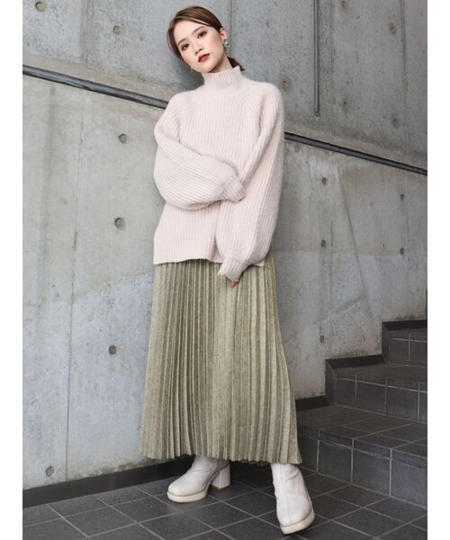 MURUA（ムルーア）の「ハイネックボリュームニット（ニット/セーター・レディース・アイボリー/ピンク/イエロー/ブルー・FREE）」の7枚目の写真