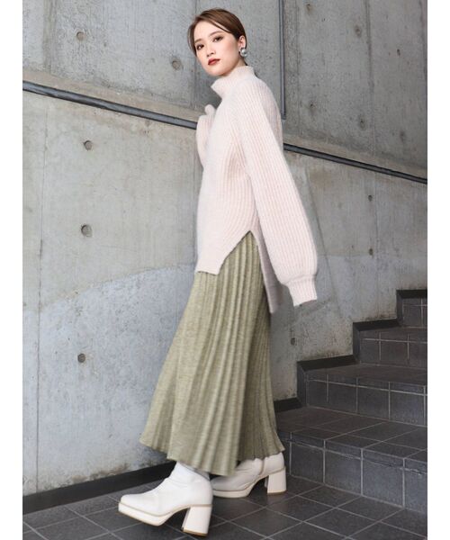 MURUA（ムルーア）の「ハイネックボリュームニット（ニット/セーター・レディース・アイボリー/ピンク/イエロー/ブルー・FREE）」の18枚目の写真