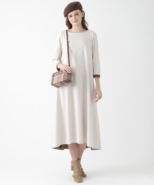 BLUE LABEL CRESTBRIDGE（ブルーレーベルクレストブリッジ）の