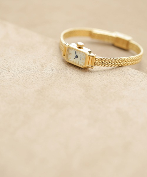 VIDA＋（ヴィーダプラス）の「VIDA+/Casket gold（アナログ腕時計