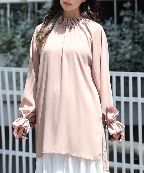 ARCANUM DESIGN(アルカナムデザイン)の「ARL フリルカラーチュニックブラウス(シャツ/ブラウス・レディース・ホワイト/ブラック/ベージュ・FREE)」の3枚目の写真