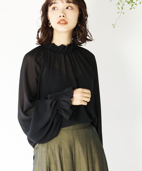 ARCANUM DESIGN(アルカナムデザイン)の「ARL フリルカラーチュニックブラウス(シャツ/ブラウス・レディース・ホワイト/ブラック/ベージュ・FREE)」の7枚目の写真
