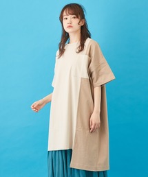 CUBE SUGAR（キューブシュガー）の「OE天竺 × フライス 半袖 左右配色 巾広 チュニック（Tシャツ/カットソー）」