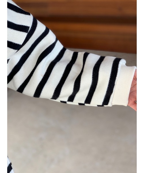 Day and Grade（デイアンドグレイド）の「裏起毛ボーダートレーナー（ニット/セーター・レディース・ホワイト・FREE）」の3枚目の写真