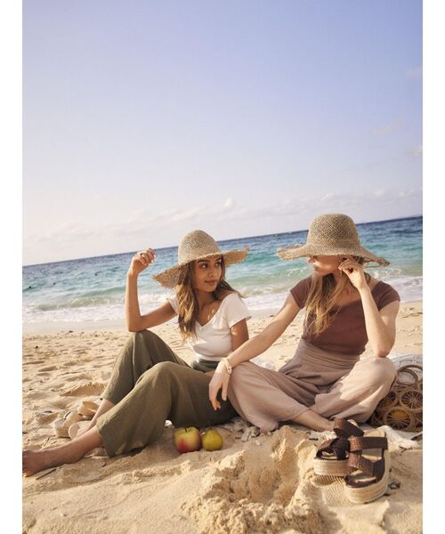 To the sea（トゥーザシー）の「ハイウエストタックパンツ（その他パンツ・レディース・カーキ/ブラック/ベージュ・SMALL/MEDIUM）」の4枚目の写真