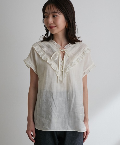 vis-`a-vis（ビサビ）の「【WEB限定】フリルピンタックフレンチスリーブブラウス（シャツ/ブラウス・レディース・ブラック/オリーブ/キナリ・FREE）」の20枚目の写真