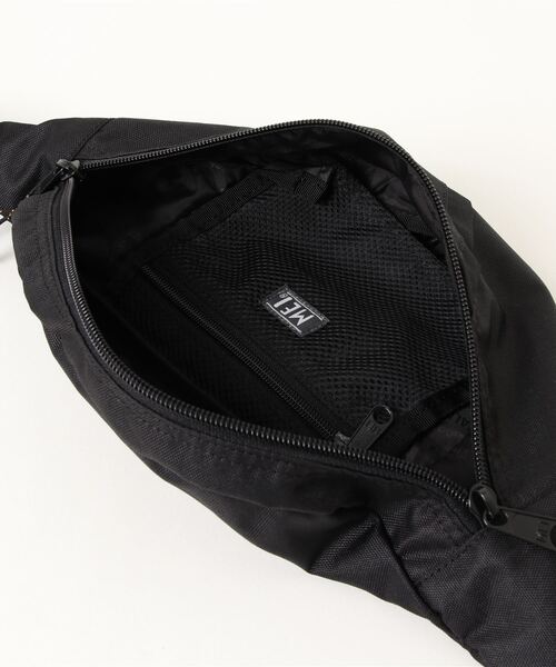 MEI（メイ）の「【MEI/メイ】ARCHIVE BOTT（ボディバッグ/ウエストポーチ・レディース・ブラック/ベージュ・FREE）」の6枚目の写真