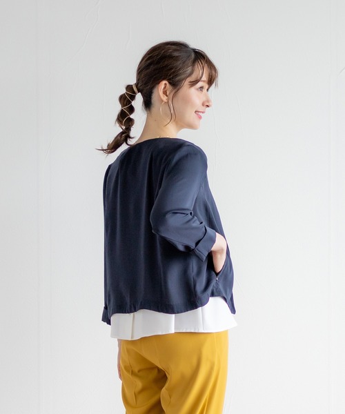 Emilyan（エミリアン）の「【newNANOTEX】ライトブルゾン（ブルゾン・レディース・グレイッシュベージュ/ネイビー・9号）」の10枚目の写真