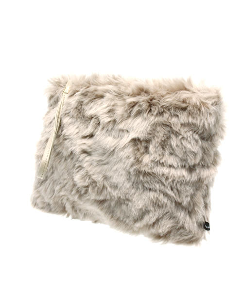 Kastane（カスタネ）の「【Kastane】ファークラッチBAG（クラッチバッグ・レディース・ホワイト/グレー・FREE）」の9枚目の写真