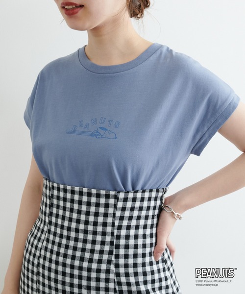 natural couture(ナチュラルクチュール)の「Snoopyコラボ バイオウォッシュフレンチスリーブT(Tシャツ/カットソー・レディース・イエロー/ブルー/アイボリー/スミクロ・FREE)」の17枚目の写真