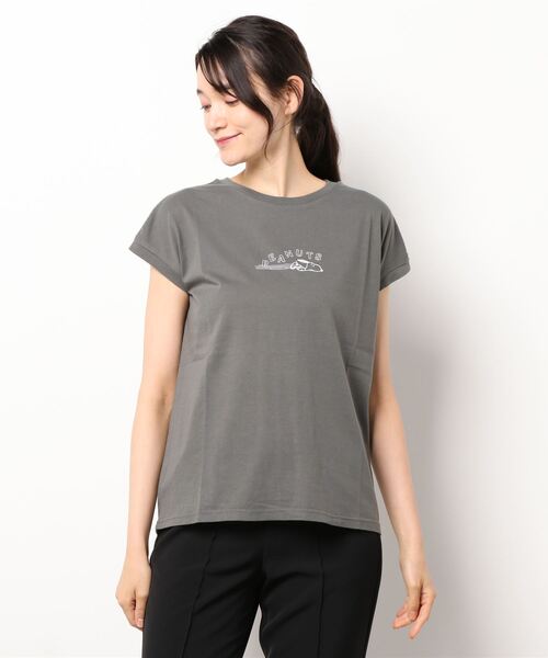natural couture(ナチュラルクチュール)の「Snoopyコラボ バイオウォッシュフレンチスリーブT(Tシャツ/カットソー・レディース・イエロー/ブルー/アイボリー/スミクロ・FREE)」の15枚目の写真