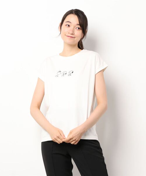 natural couture(ナチュラルクチュール)の「Snoopyコラボ バイオウォッシュフレンチスリーブT(Tシャツ/カットソー・レディース・イエロー/ブルー/アイボリー/スミクロ・FREE)」の9枚目の写真