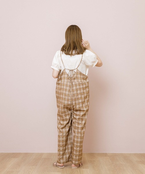 flower(フラワー)の「マニッシュチェックロンパース(サロペット/オーバーオール・レディース・ベージュ/ブラウン・FREE)」の15枚目の写真