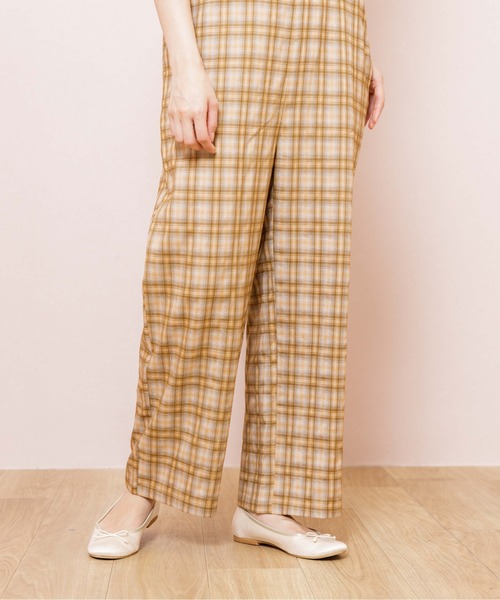 flower(フラワー)の「マニッシュチェックロンパース(サロペット/オーバーオール・レディース・ベージュ/ブラウン・FREE)」の18枚目の写真